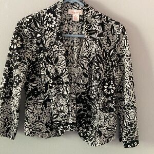 Black and white short jacket